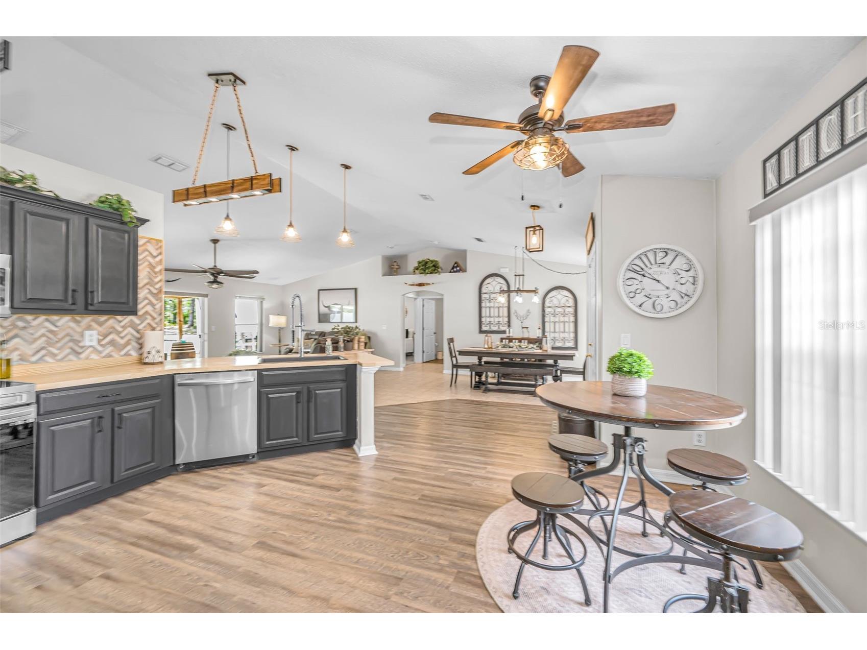 12123 Fulmar Road Weeki Wachee FL 34614 TB8503828 image20