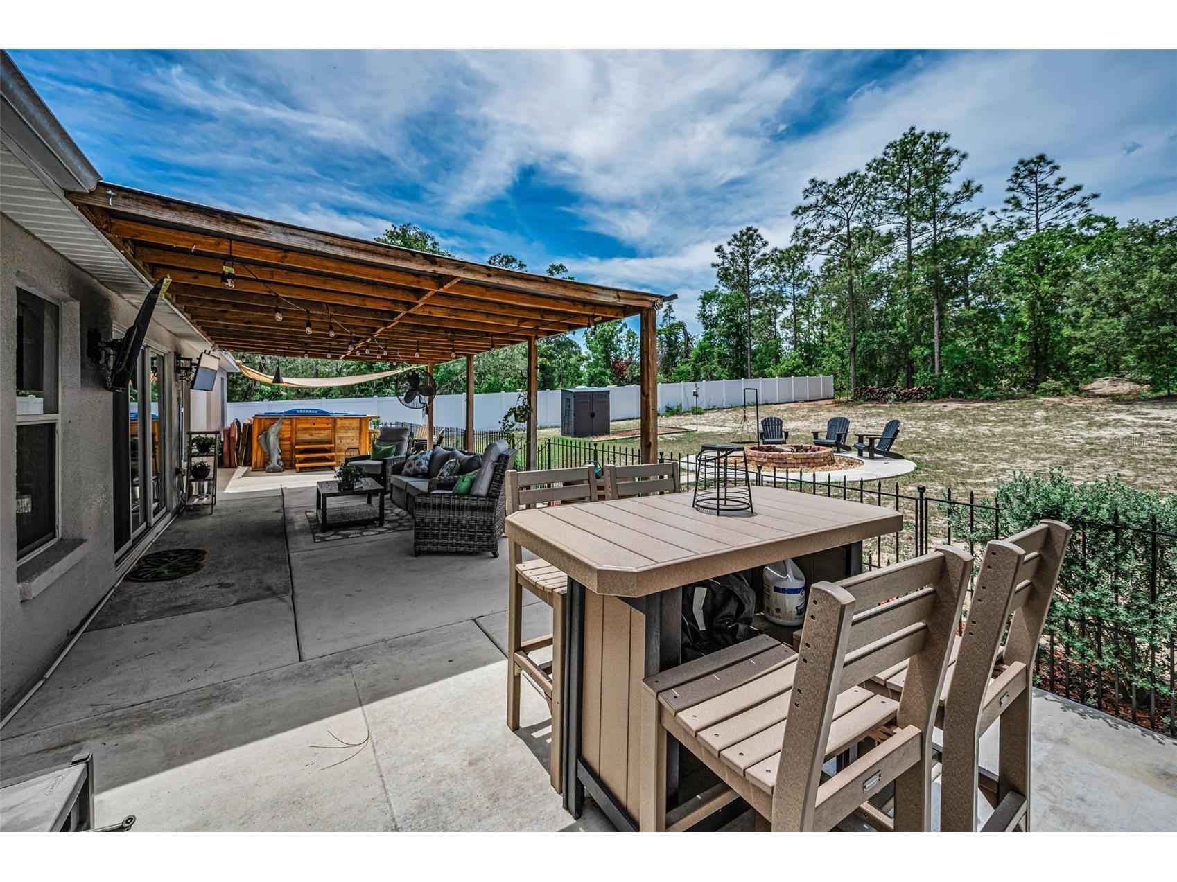 12123 Fulmar Road Weeki Wachee FL 34614 TB8503828 image47
