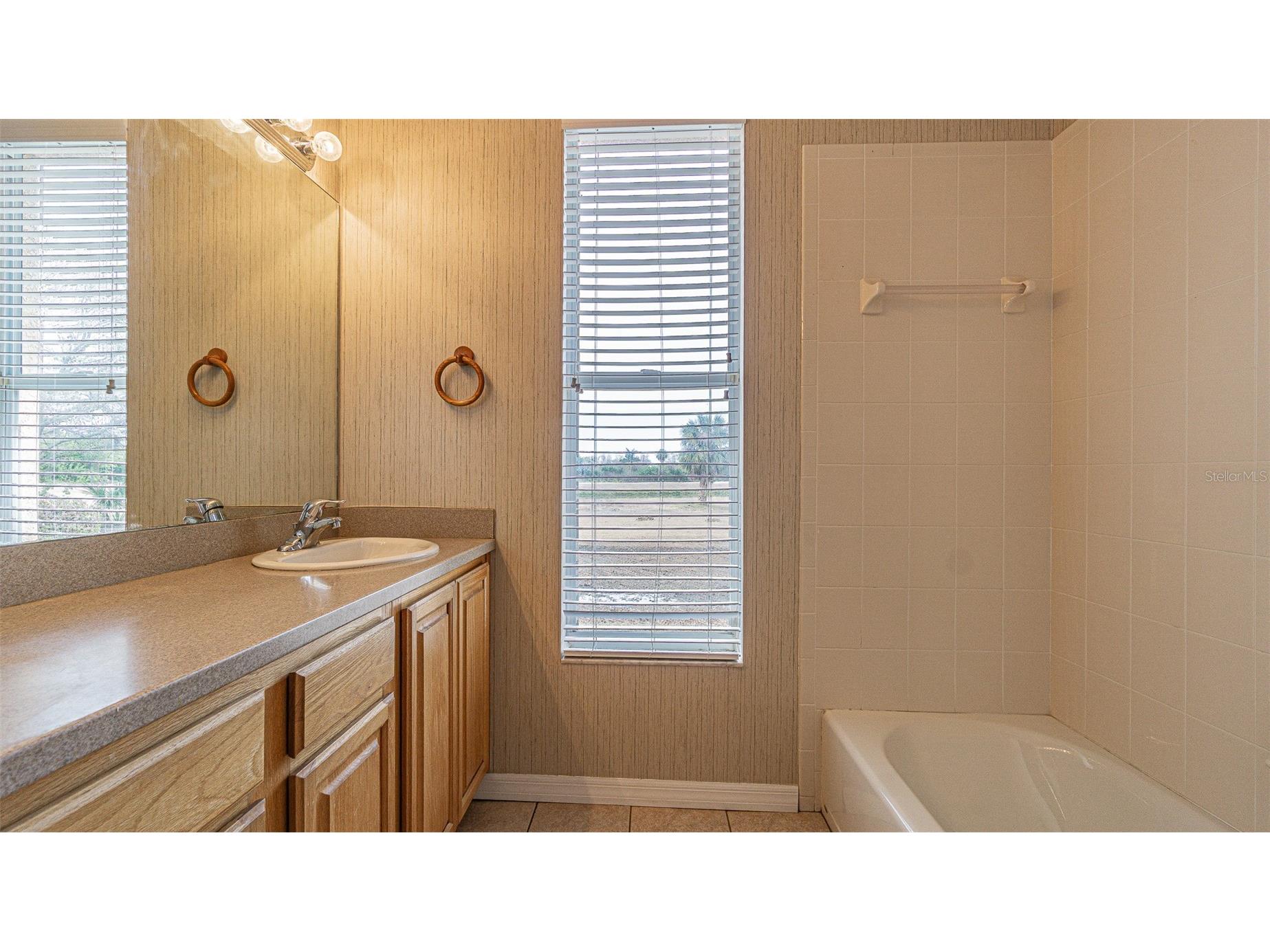 12124 94th Way Largo FL 33773 TB8476824 image15