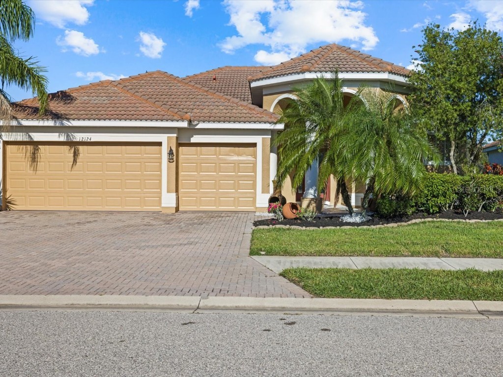 12124 Granite Woods Loop Venice FL 34292 A4590324 image1