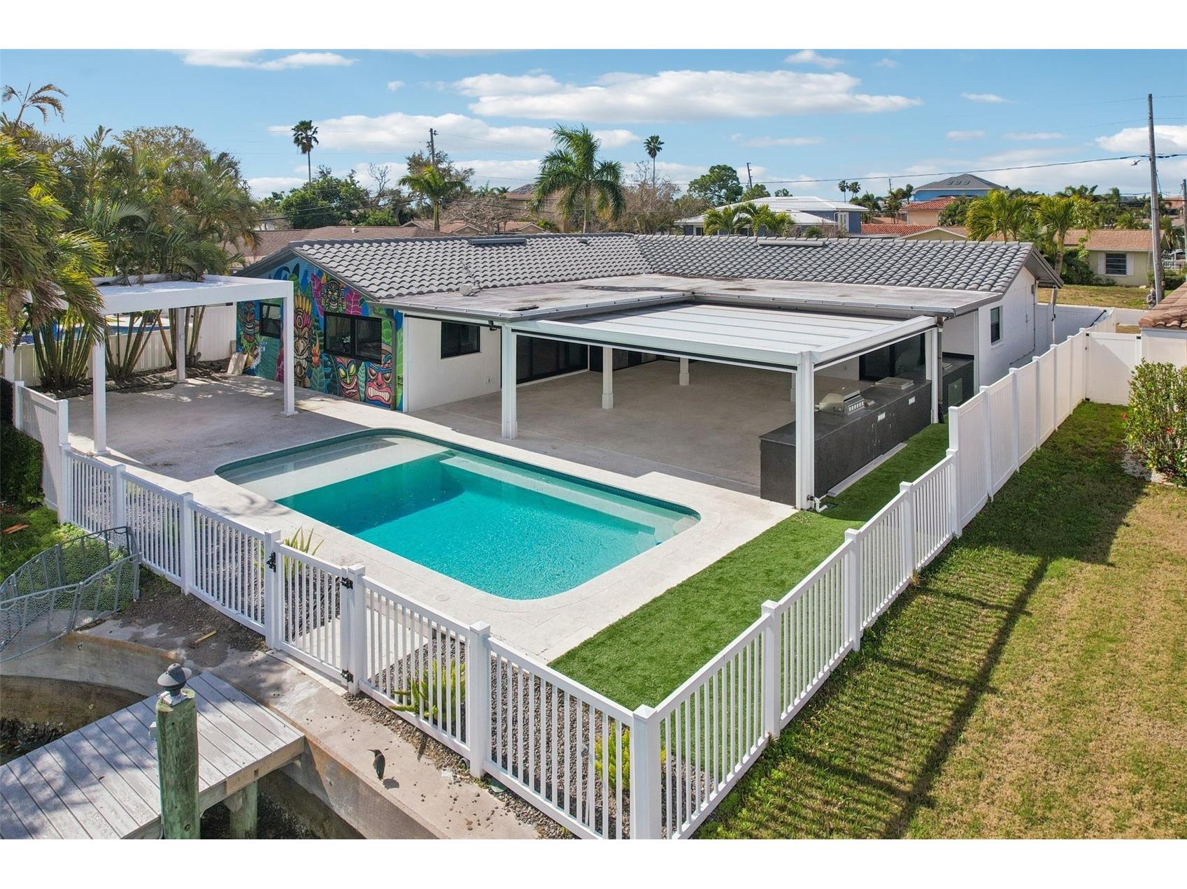 12125 5th Street E Treasure Island FL 33706 - BOCA CIEGA BAY TB8475223 image2