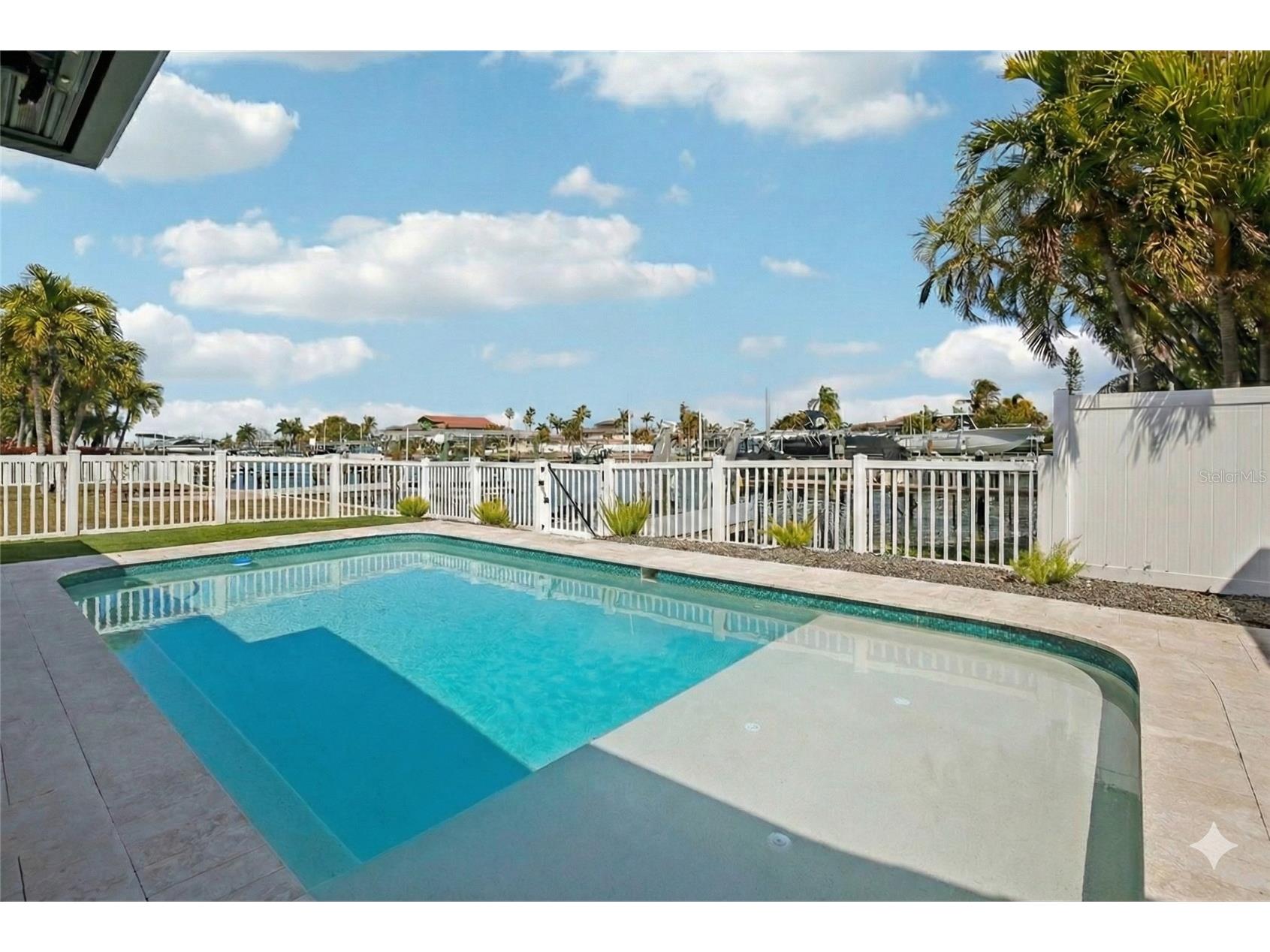 12125 5th Street E Treasure Island FL 33706 - BOCA CIEGA BAY TB8475223 image3