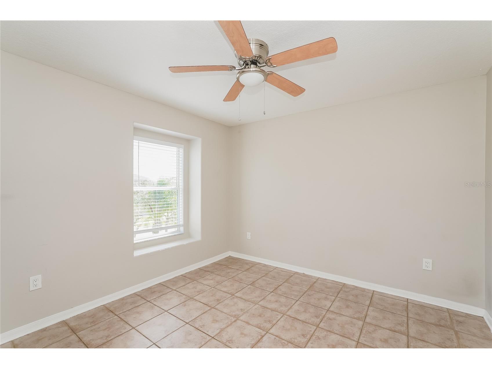 12125 Fox Bloom Avenue Gibsonton FL 33534 C7527986 image7