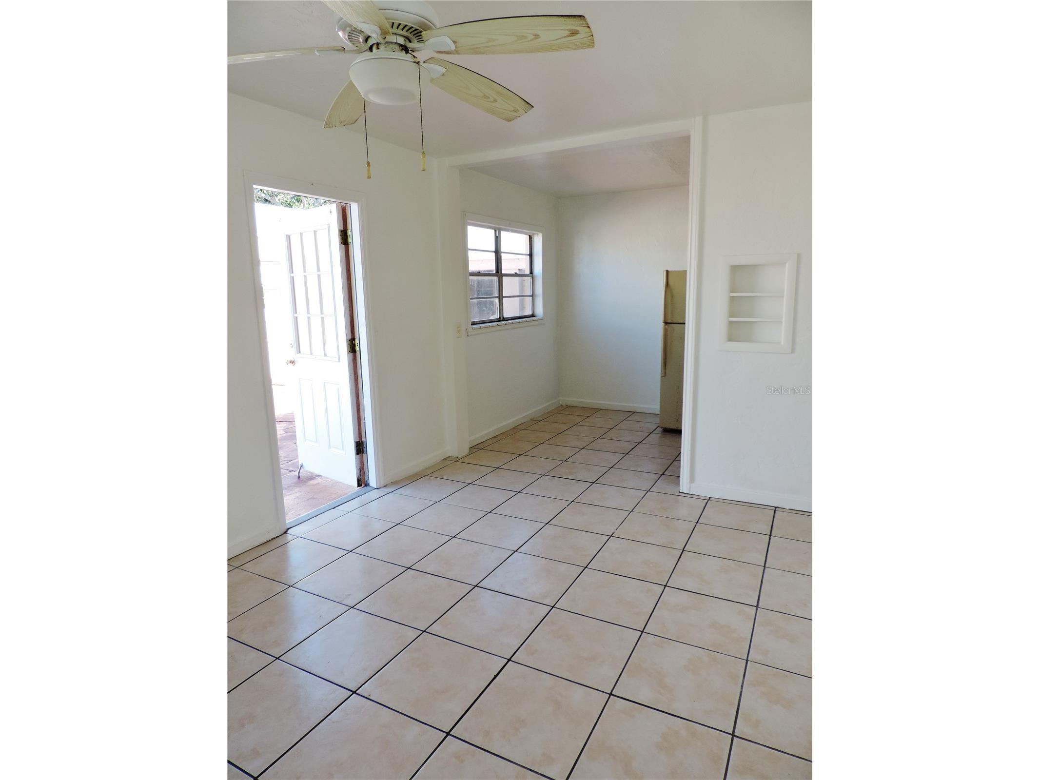 12127 Gulf Boulevard #1 Treasure Island FL 33706 TB8485530 image2