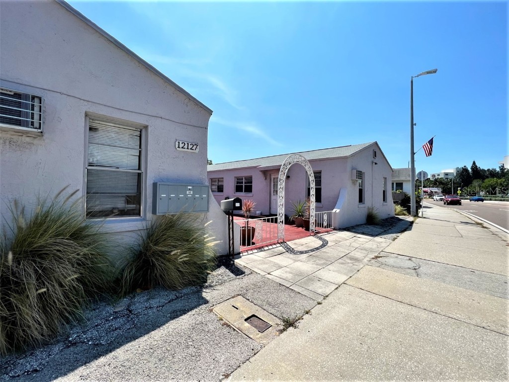 12127 Gulf Boulevard #2 Treasure Island FL 33706 U8204412 image1