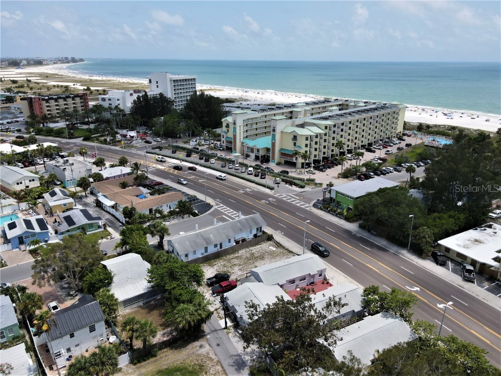 12127 Gulf Boulevard #6 Treasure Island FL 33706 TB8444251 image1