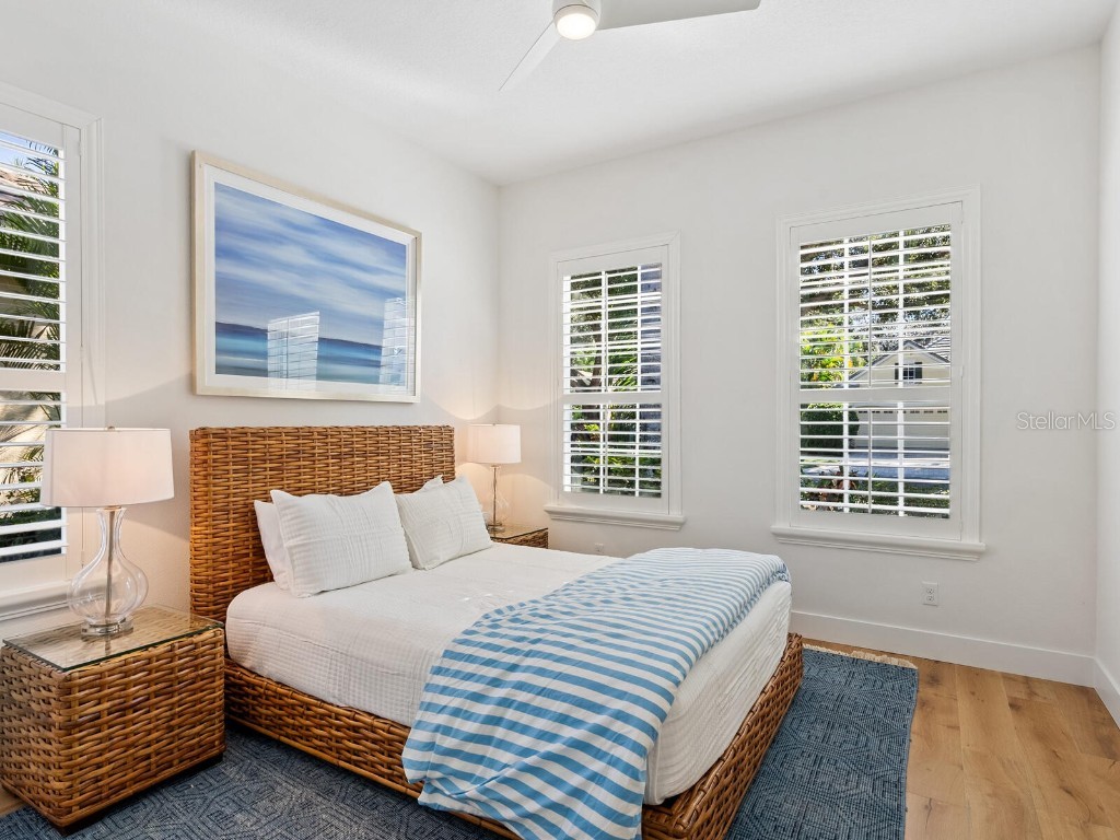 12129 Thornhill Court Lakewood Ranch FL 34202 A4672799 image30