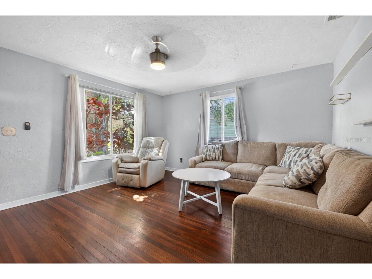 1213 55th Street S Gulfport FL 33707 TB8517996 image4