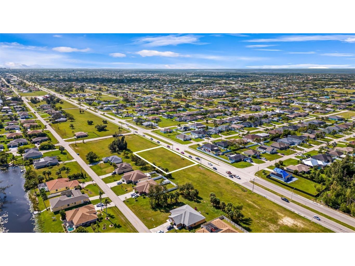 1213 Chiquita Boulevard S Cape Coral FL 33991 C7500621 image5