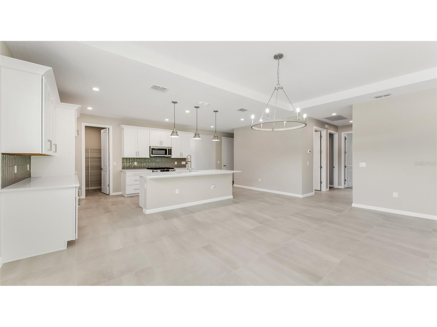 1213 Cresswind Boulevard Deland FL 32724 W7880799 image3