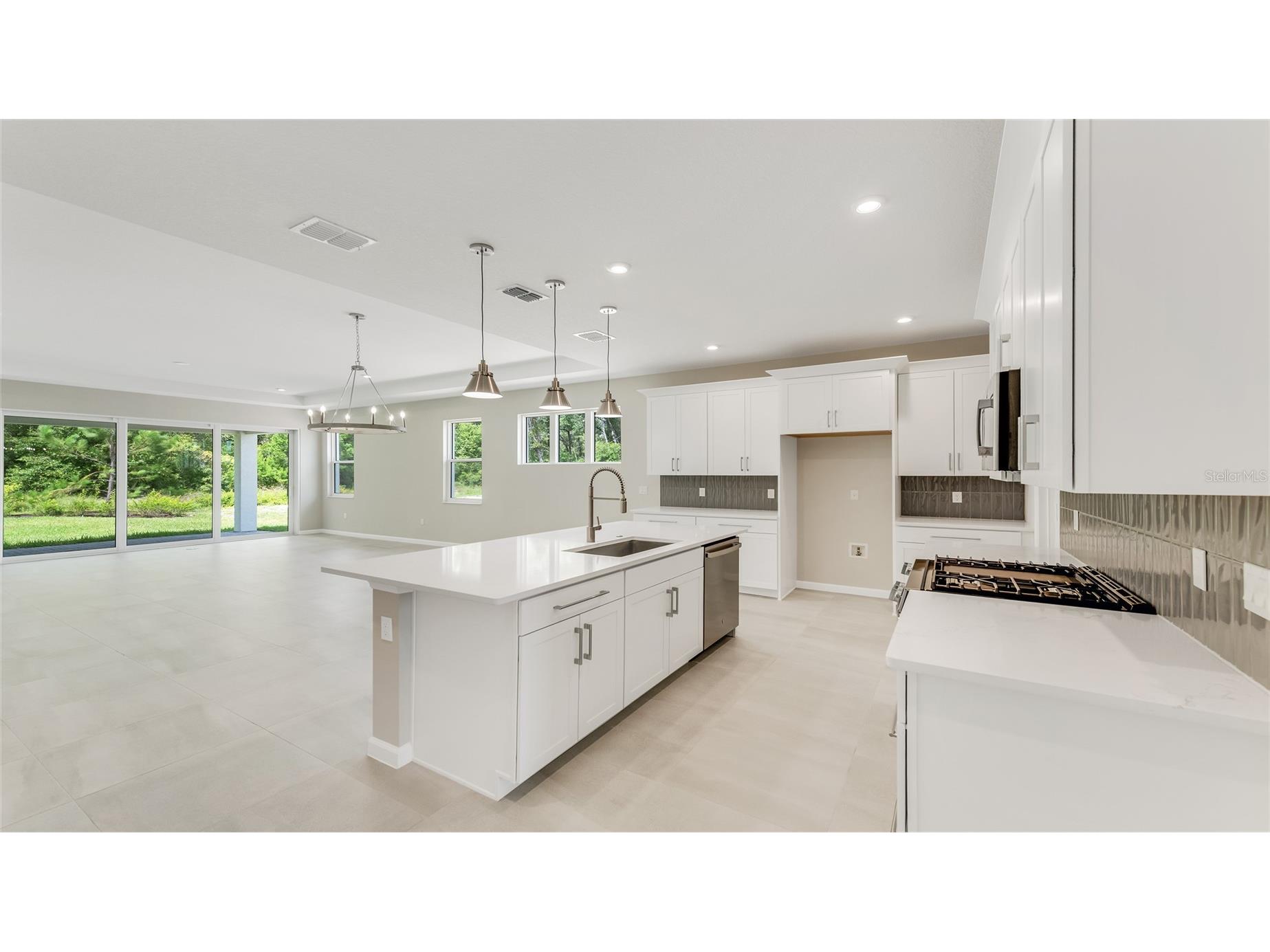 1213 Cresswind Boulevard Deland FL 32724 W7880799 image5