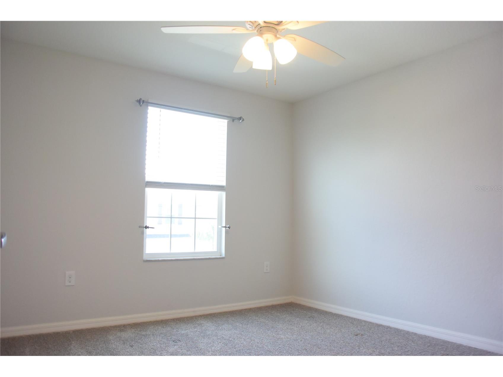 1213 Grantham Drive Sarasota FL 34234 A4696581 image17