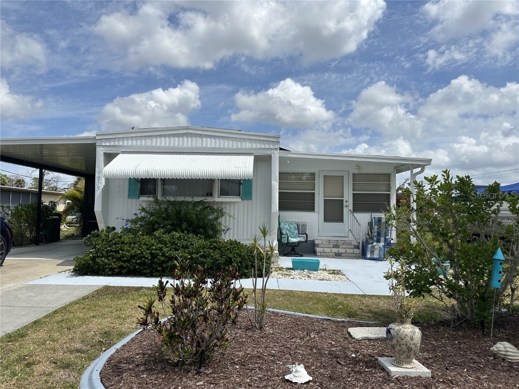 1213 Kingfisher Drive Englewood FL 34224 - Rock Creek J975210 image1