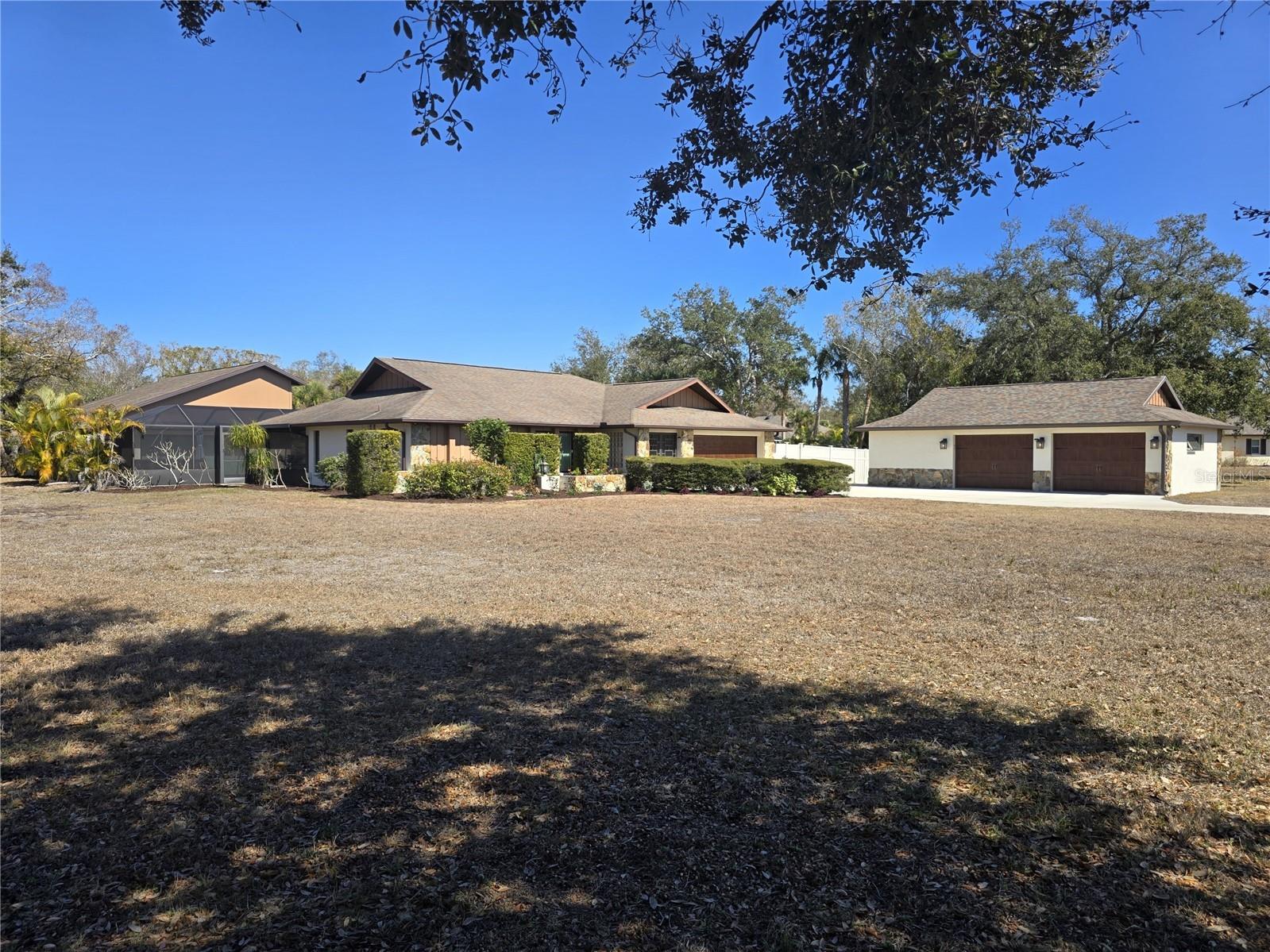 1213 Lexington Drive Venice FL 34292 A4681022 image1