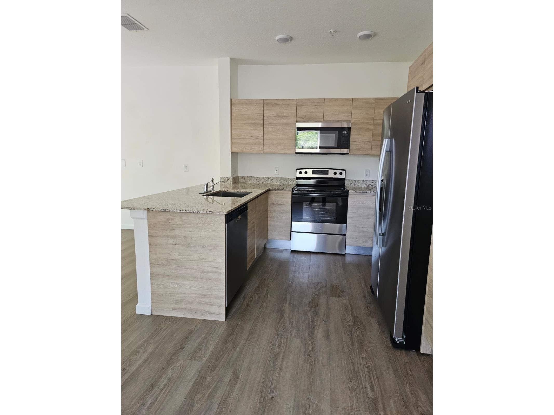 1213 Southstation Place #406 Orlando FL 32809 O6394630 image4
