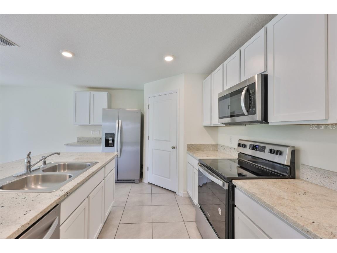 1213 Tahitian Sunrise Drive Plant City FL 33565 TB8431790 image12