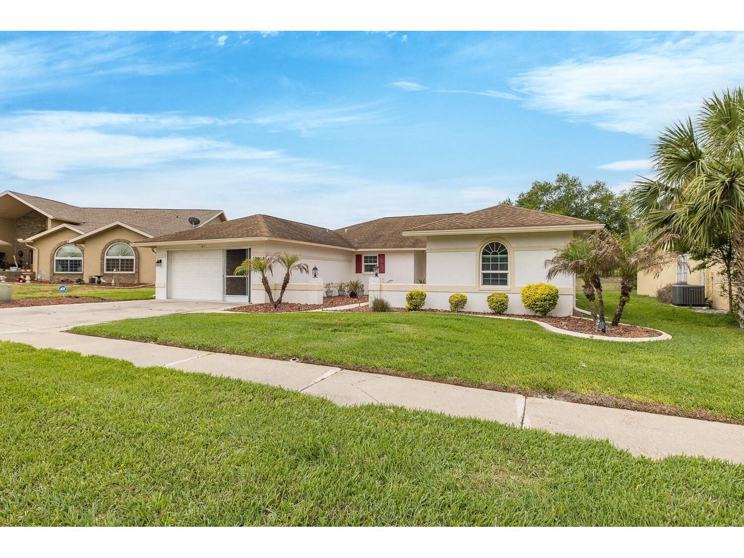 1213 Venetia Drive Spring Hill FL 34608 W7884752 image1