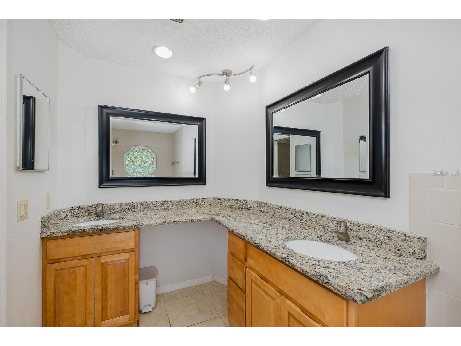 1213 Venetia Drive Spring Hill FL 34608 W7884752 image36