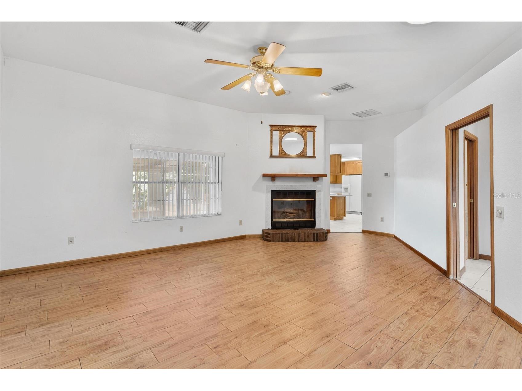 12130 Nest Court Grand Island FL 32735 G5110102 image9