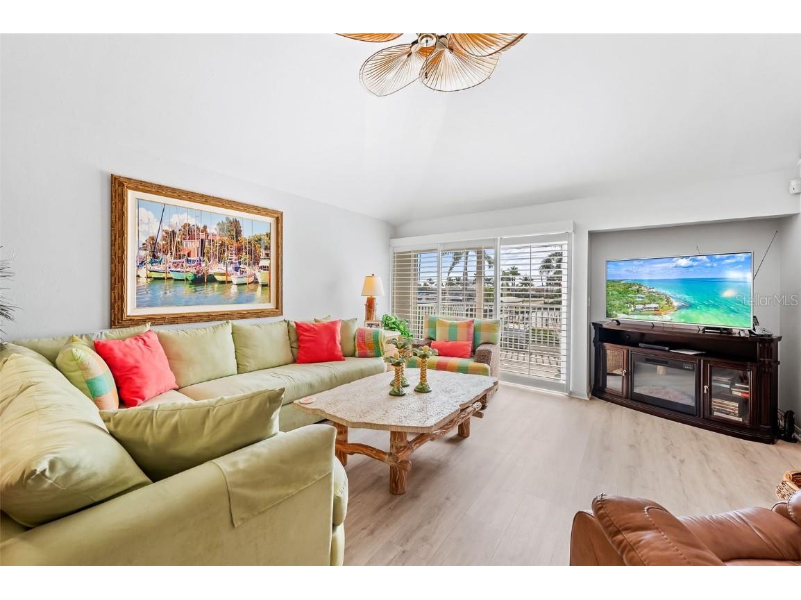 12130 Siesta Drive Fort Myers Beach FL 33931 C7505669 image8