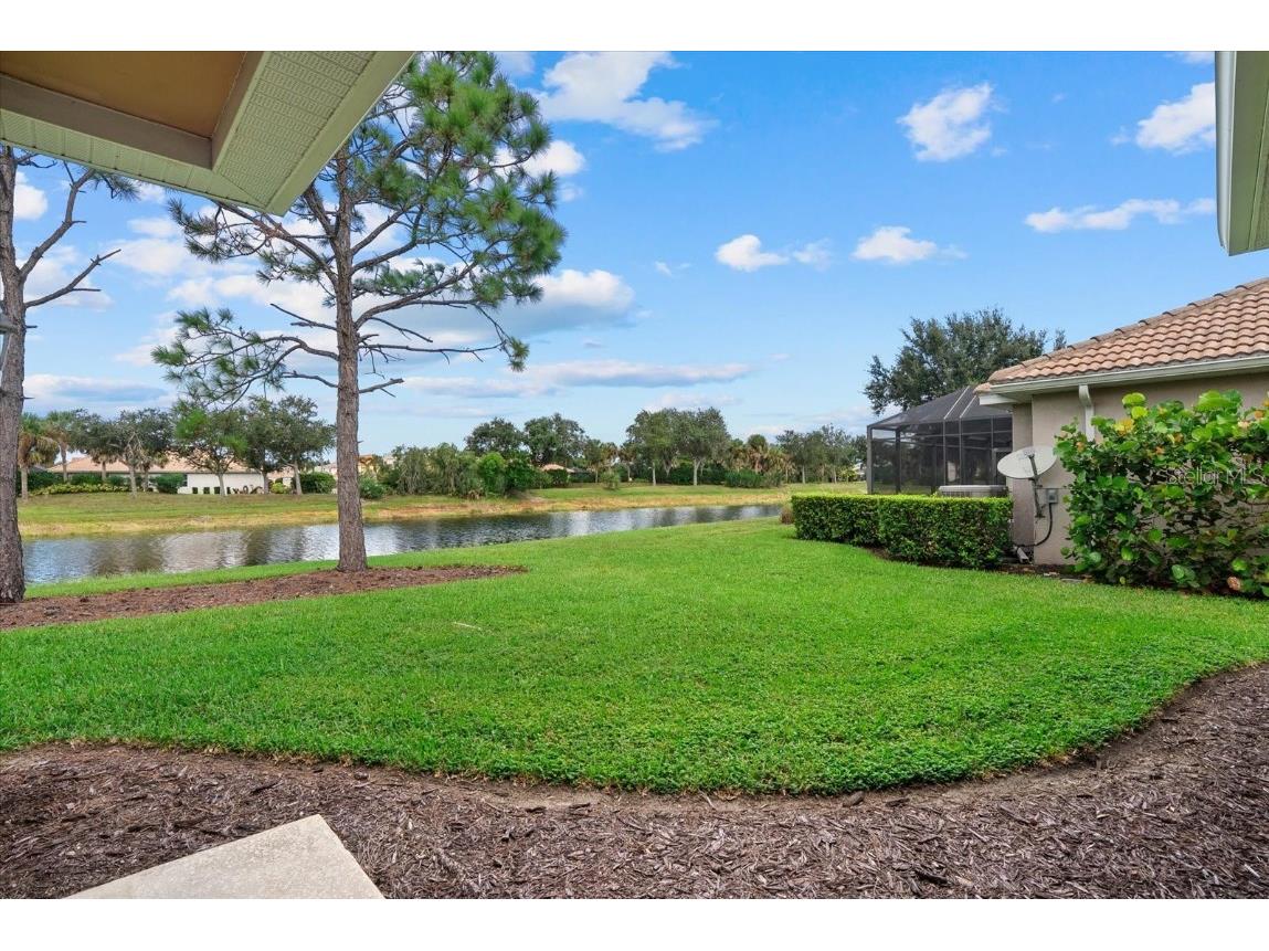 12132 Granite Woods Loop Venice FL 34292 N6140827 image2