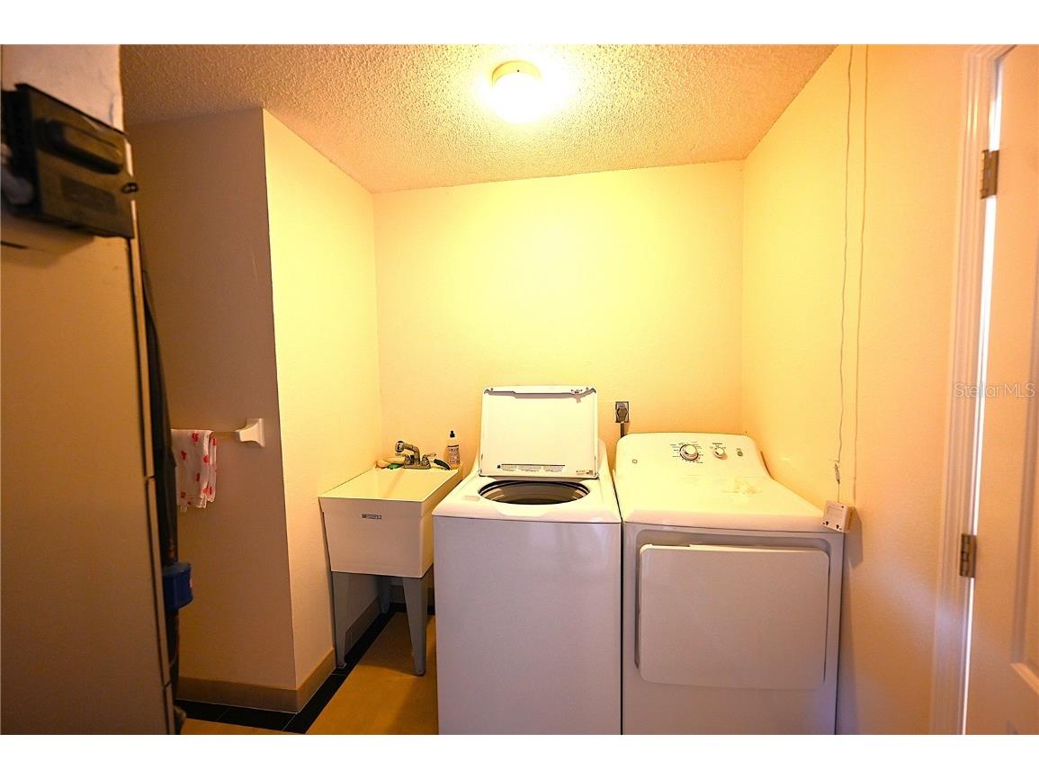 12133 Madrid Avenue North Port FL 34287 C7518446 image30