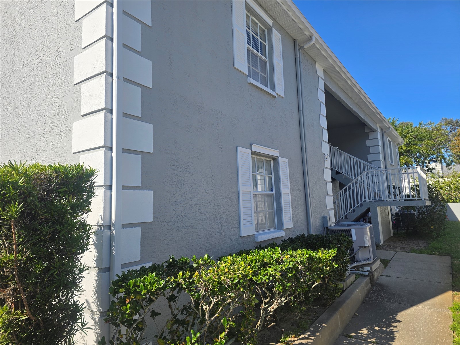 12133 Spartan Way #102 Hudson FL 34667 TB8470725 image1