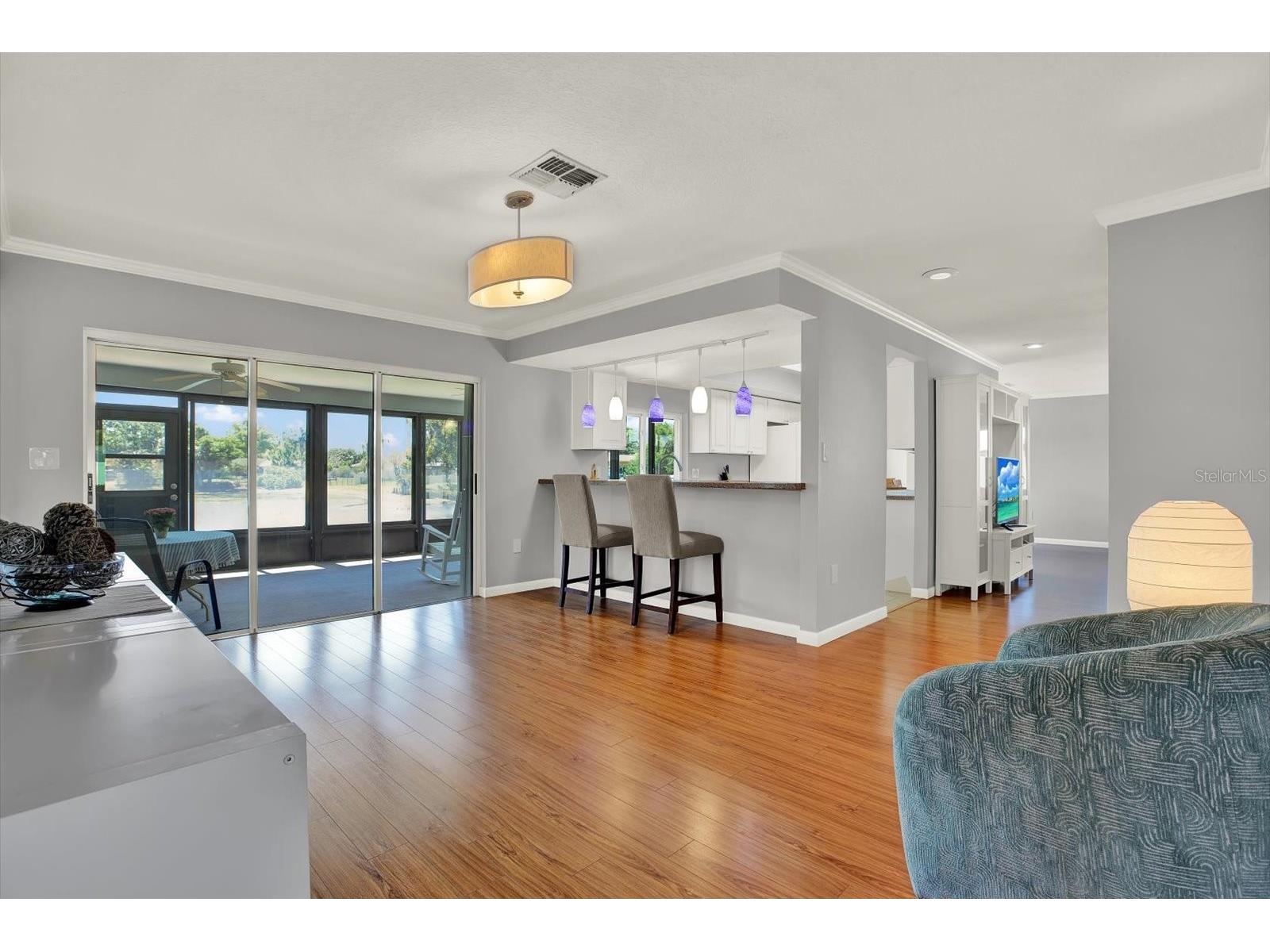 12134 96th Place Seminole FL 33772 TB8488148 image10