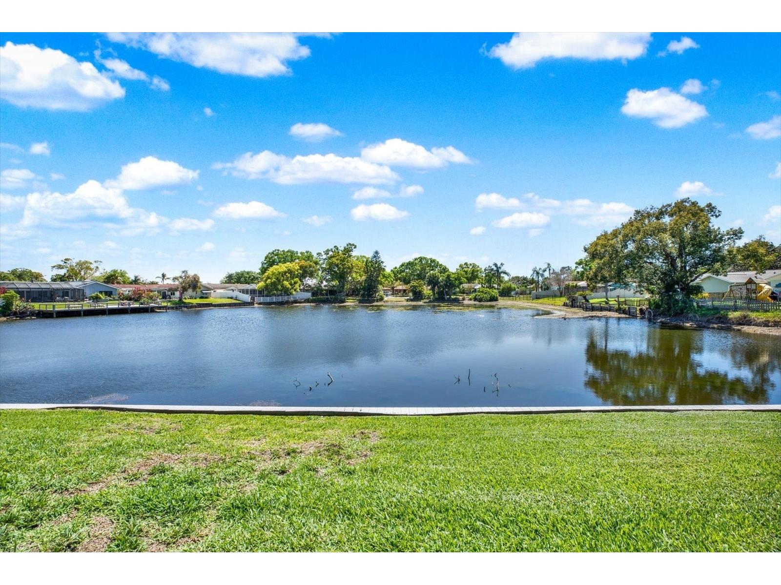 12134 96th Place Seminole FL 33772 TB8488148 image25