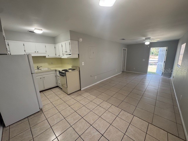 12136 Munbury Drive #3 Dade City FL 33525 TB8448979 image3