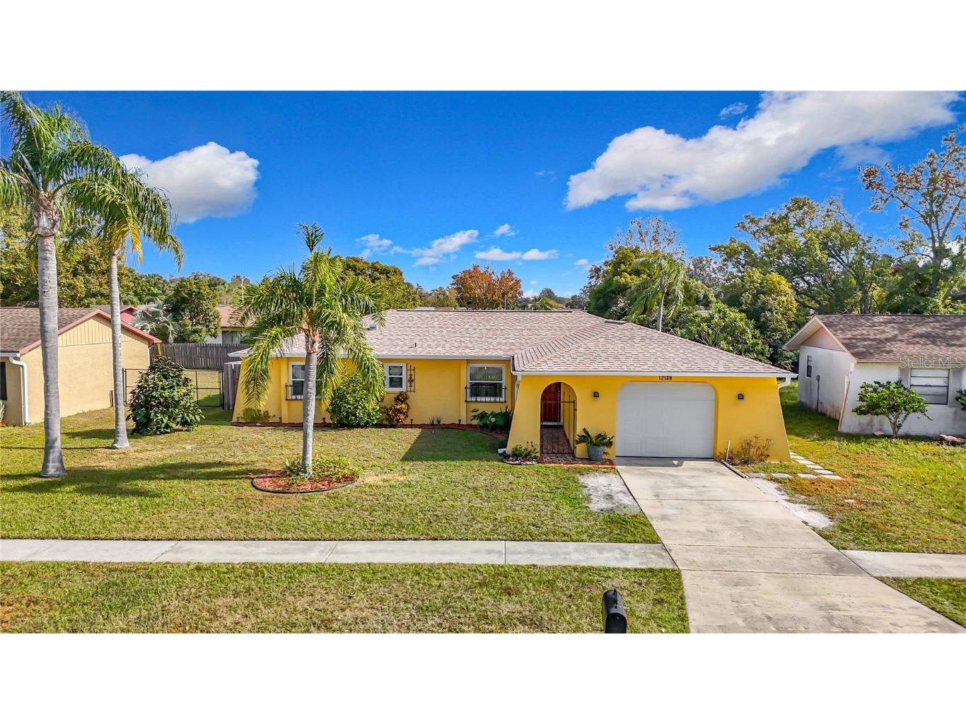 12136 Shadow Ridge Boulevard Hudson FL 34669 W7870565 image1