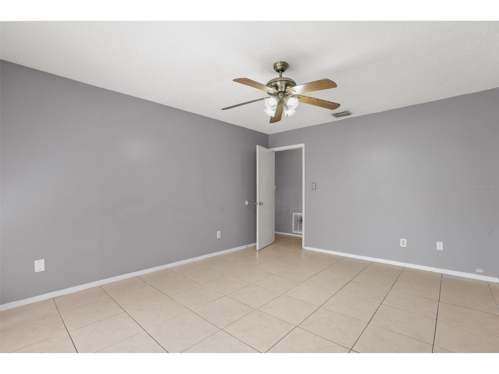 12136 Shallot Street Orlando FL 32837 O6412359 image18