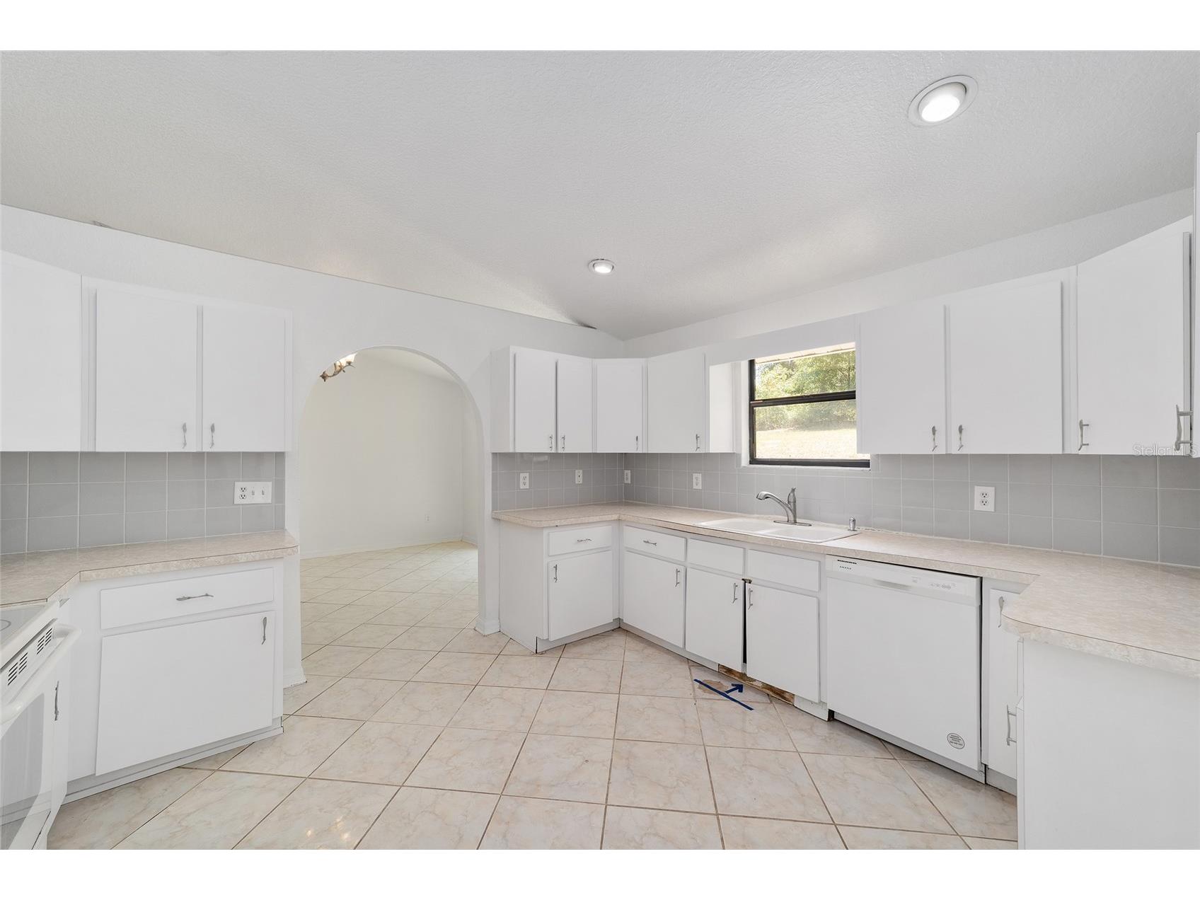 12136 SW 41st Place Ocala FL 34481 OM724622 image17