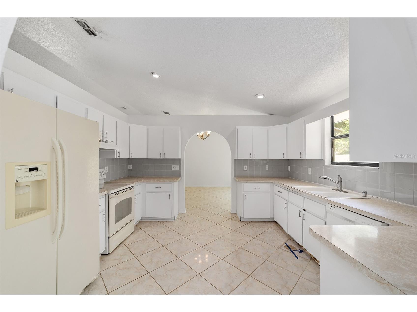 12136 SW 41st Place Ocala FL 34481 OM724622 image18