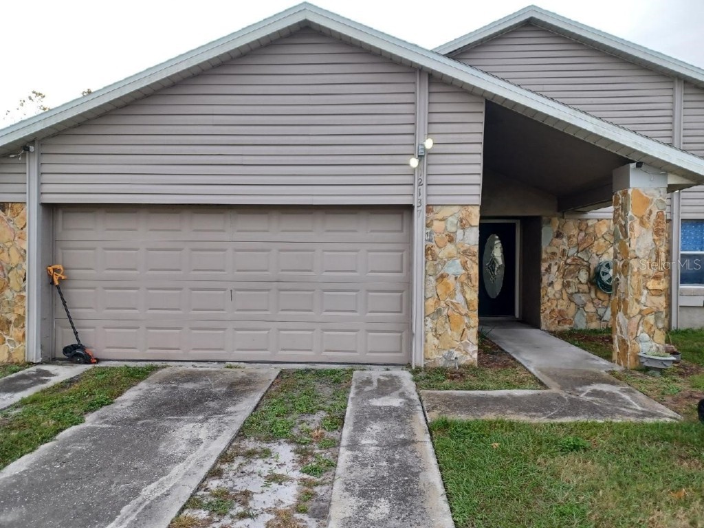 12137 Florida Woods Lane Orlando FL 32824 L4941369 image1