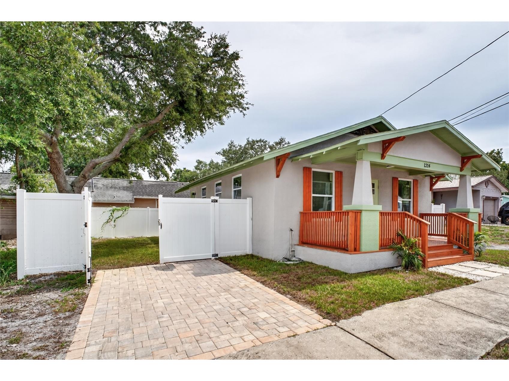 1214 20th Avenue S Saint Petersburg FL 33705 TB8518067 image1
