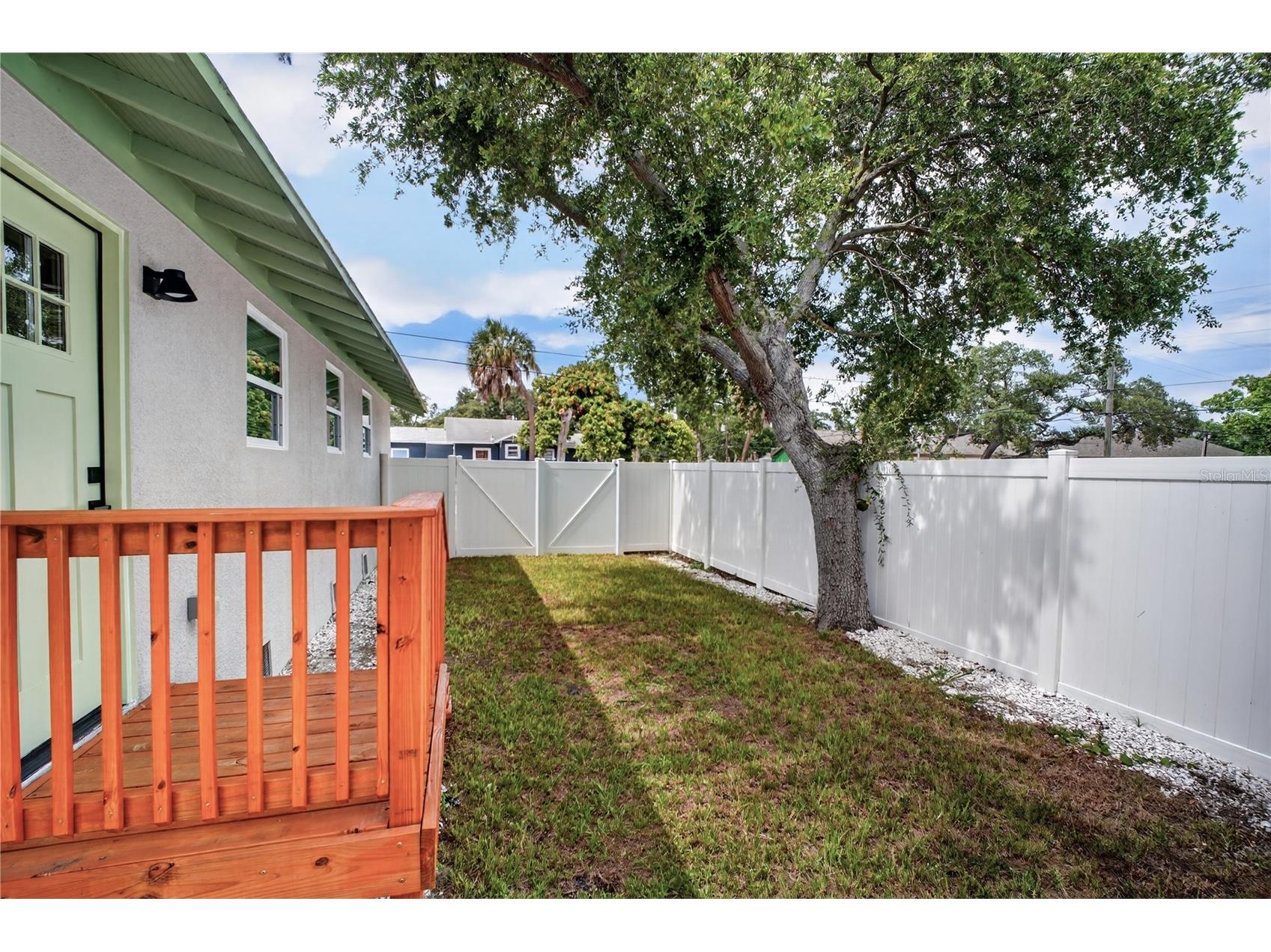 1214 20th Avenue S Saint Petersburg FL 33705 TB8518067 image20