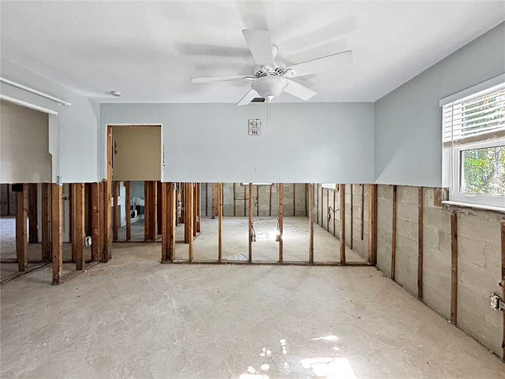 1214 Bay Shore Boulevard Indian Rocks Beach FL 33785 TB8376119 image17