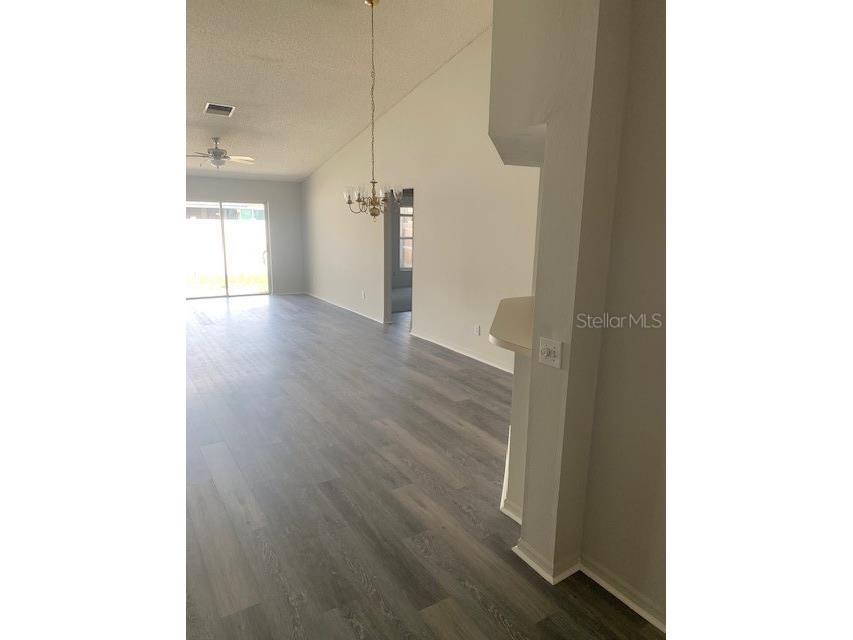 1214 Bloom Hill Avenue Valrico FL 33596 TB8429181 image8