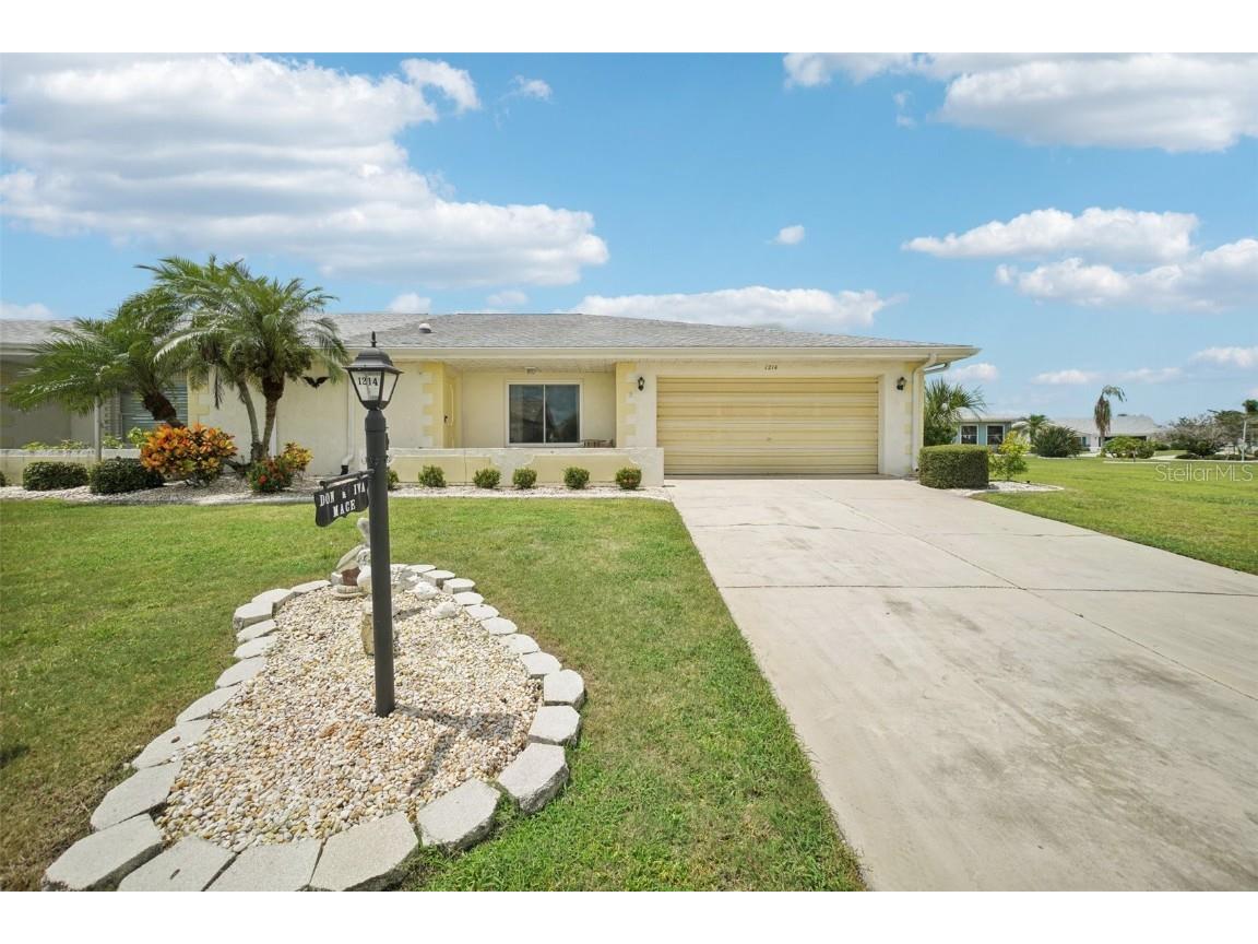 1214 Bluewater Drive Sun City Center FL 33573 T3548221 image1