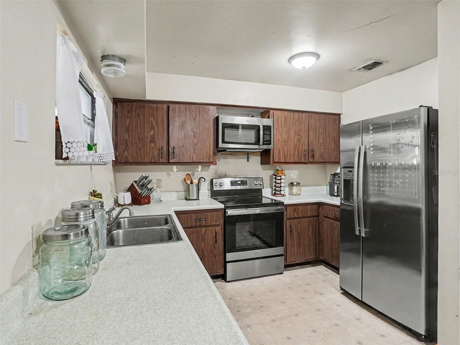 1214 Cherokee Court Kissimmee FL 34744 O6390987 image6