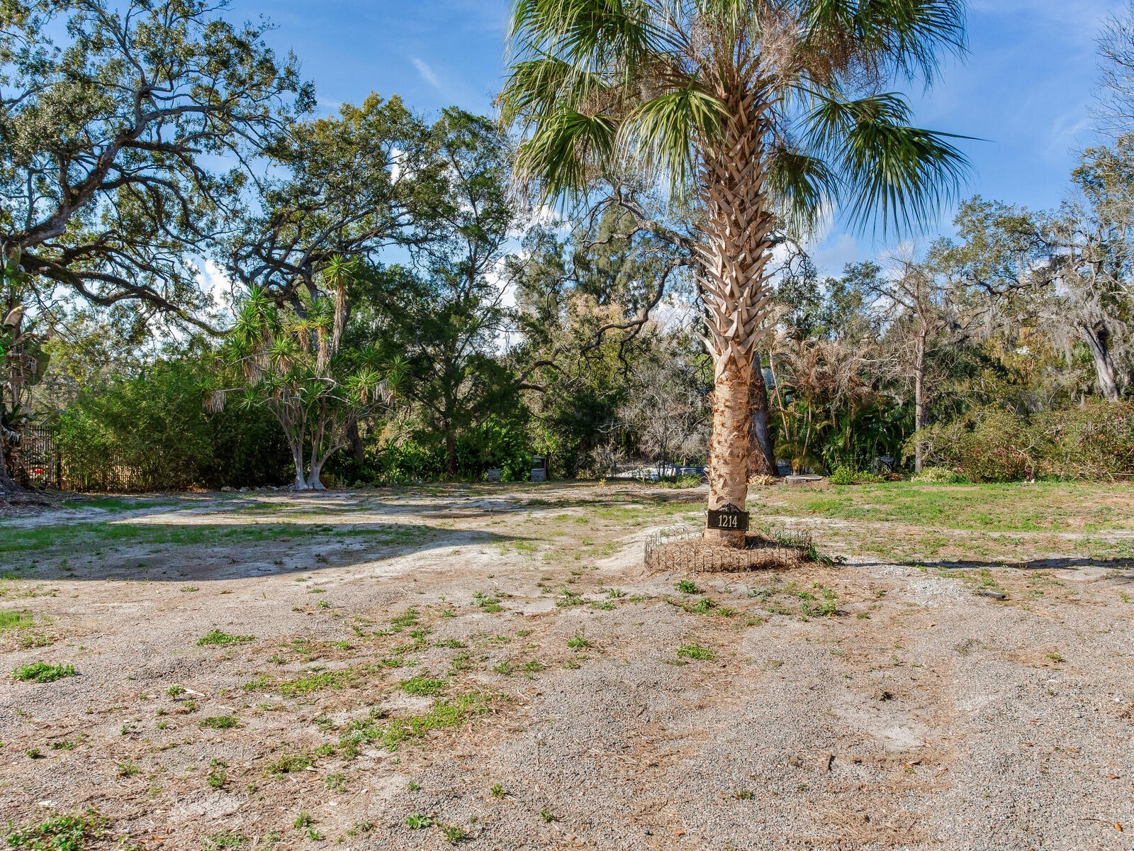 1214 E Park Circle Tampa FL 33604 - HILLSBOROUGH RIVER TB8477180 image1