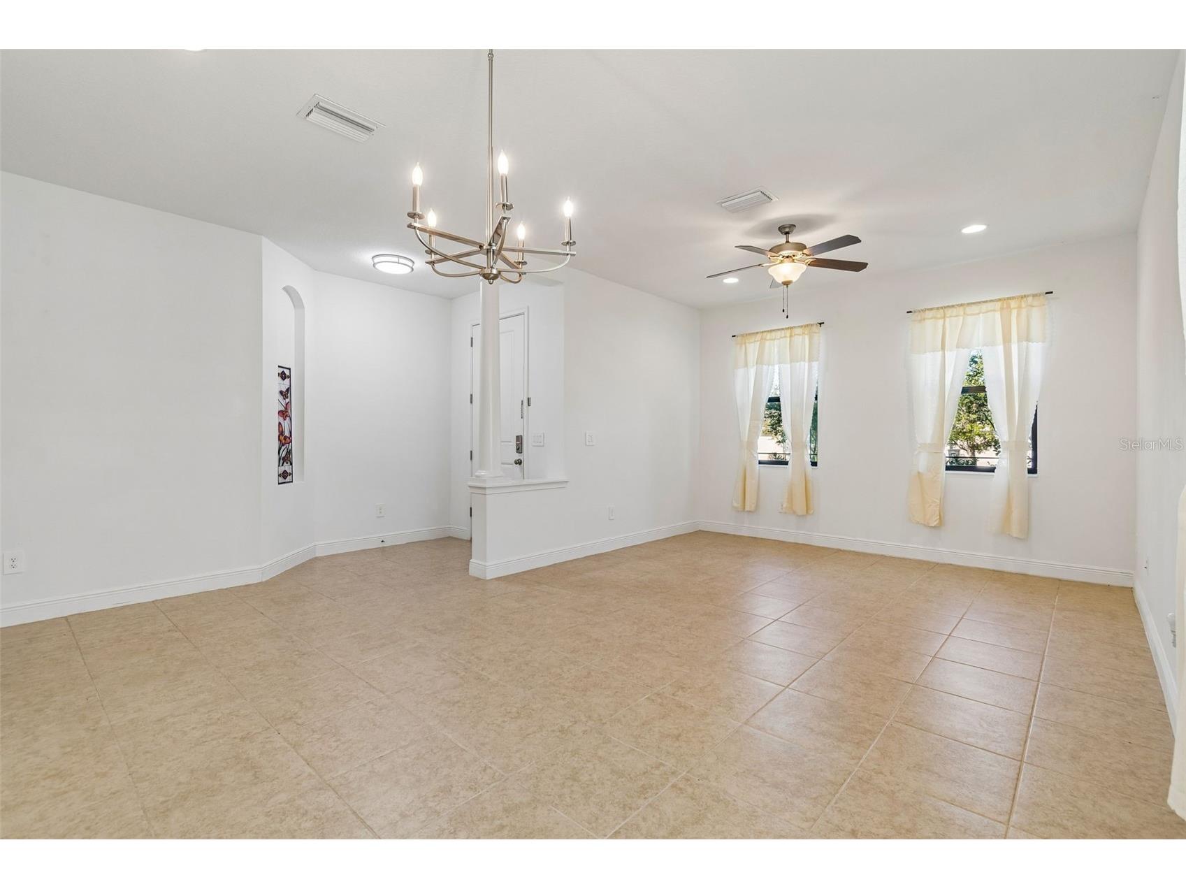 1214 Florablu Drive Seffner FL 33584 TB8488070 image10