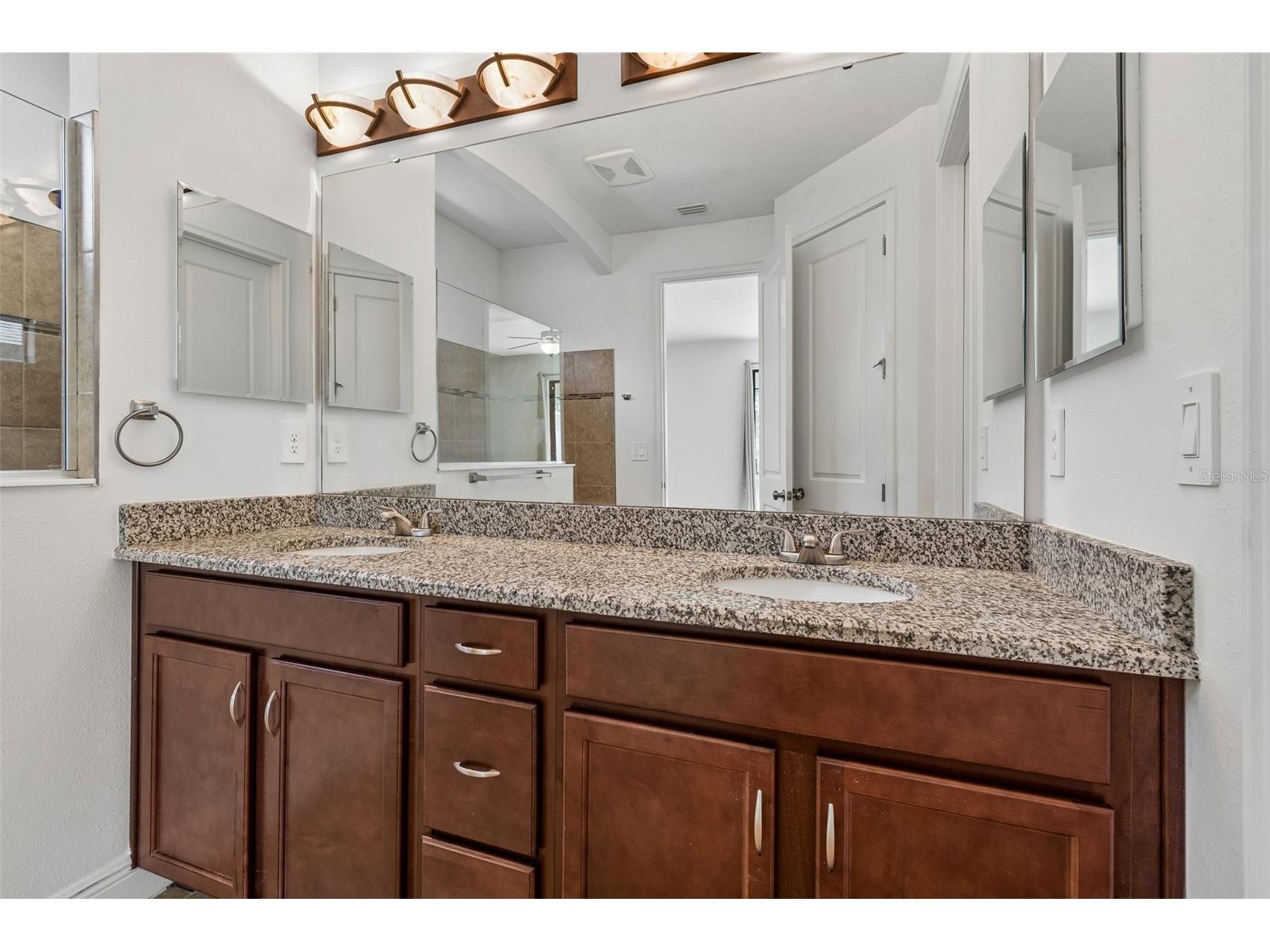 1214 Florablu Drive Seffner FL 33584 TB8488070 image20