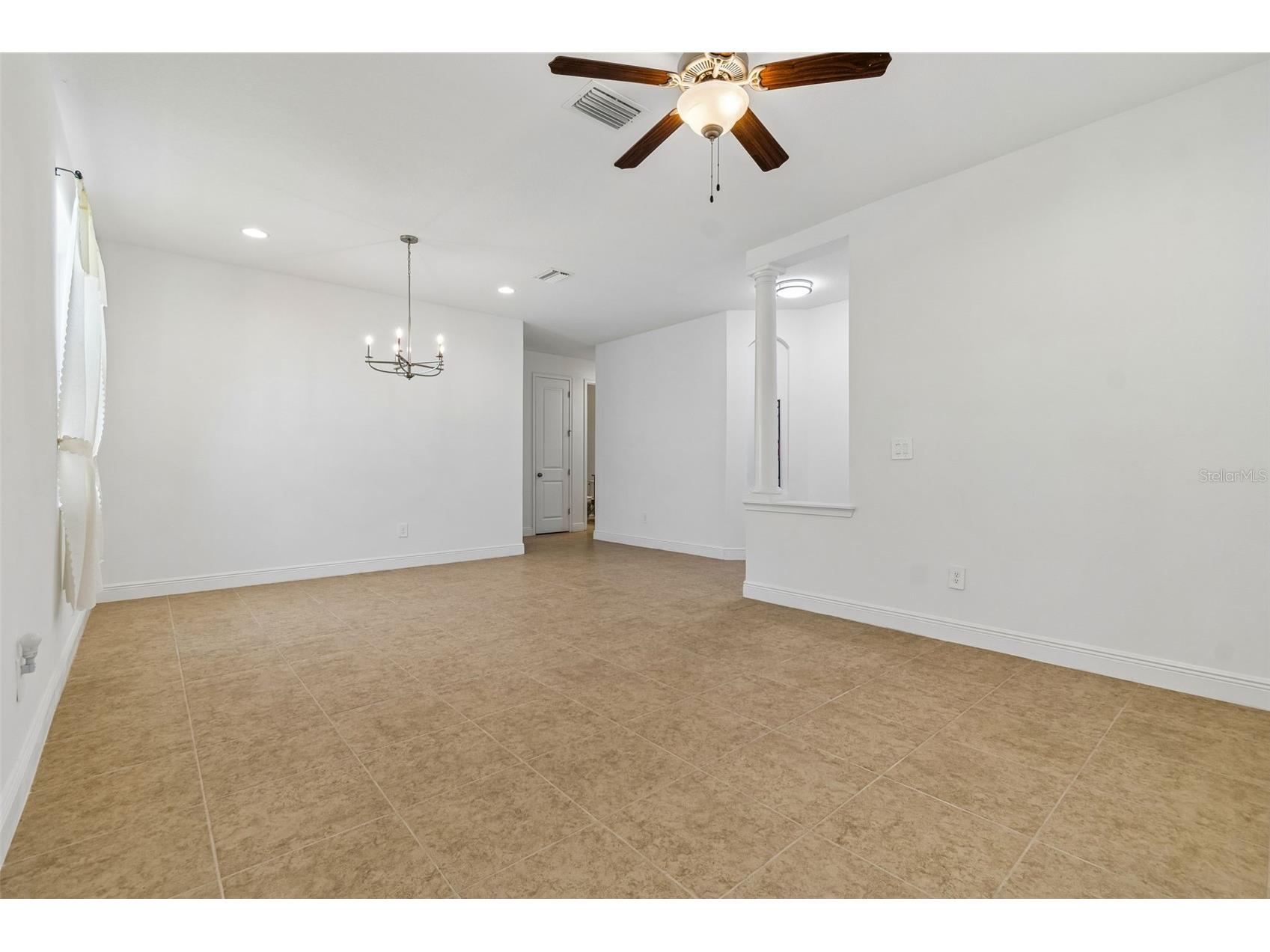 1214 Florablu Drive Seffner FL 33584 TB8488070 image5