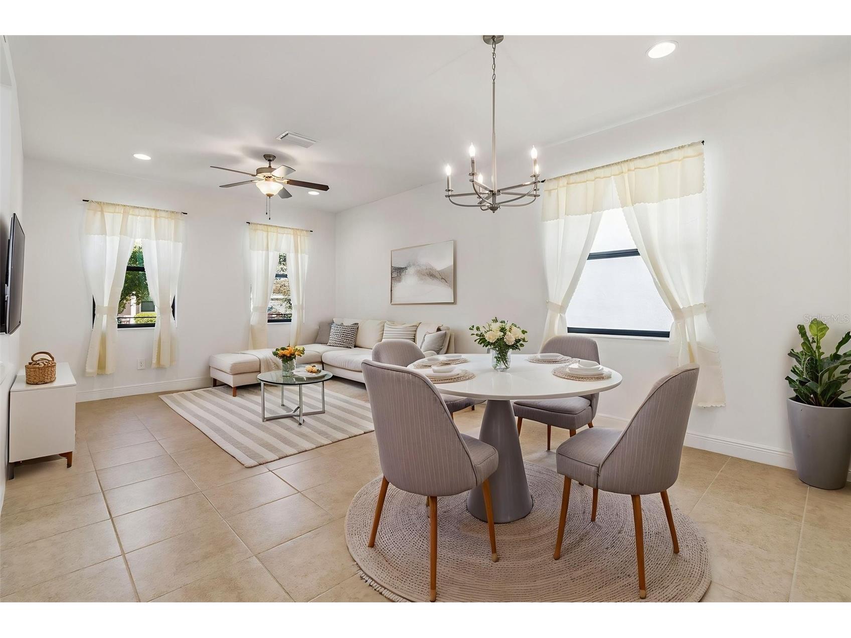 1214 Florablu Drive Seffner FL 33584 TB8488070 image9