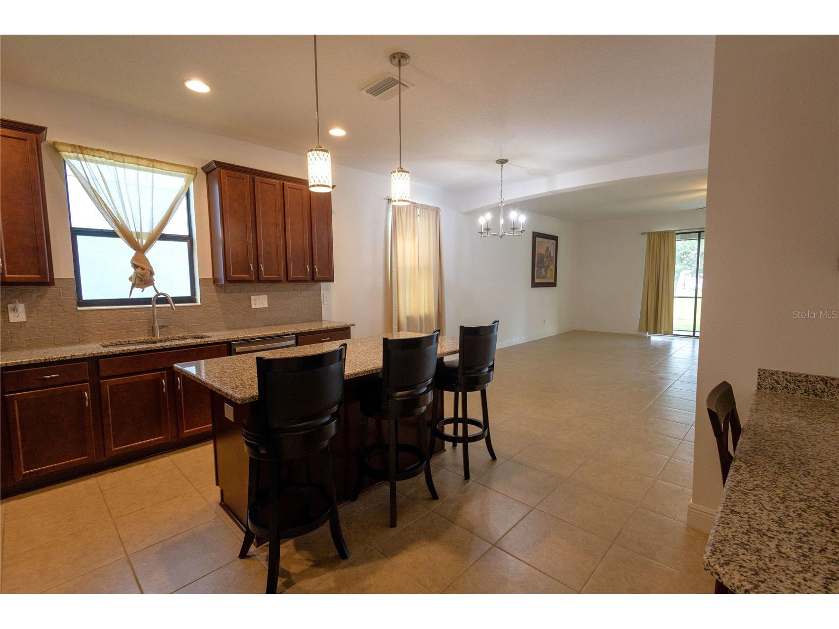 1214 Florablu Drive Seffner FL 33584 W7887502 image14