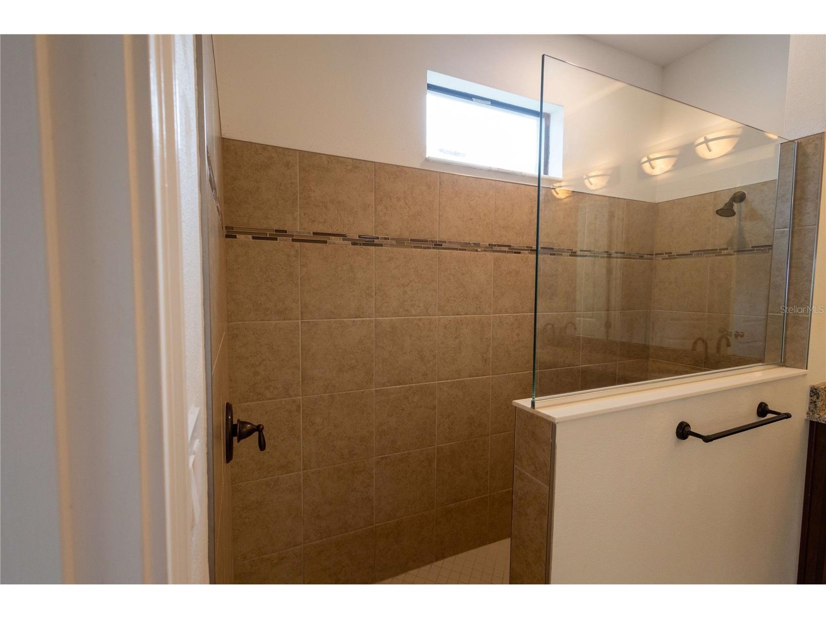 1214 Florablu Drive Seffner FL 33584 W7887502 image25