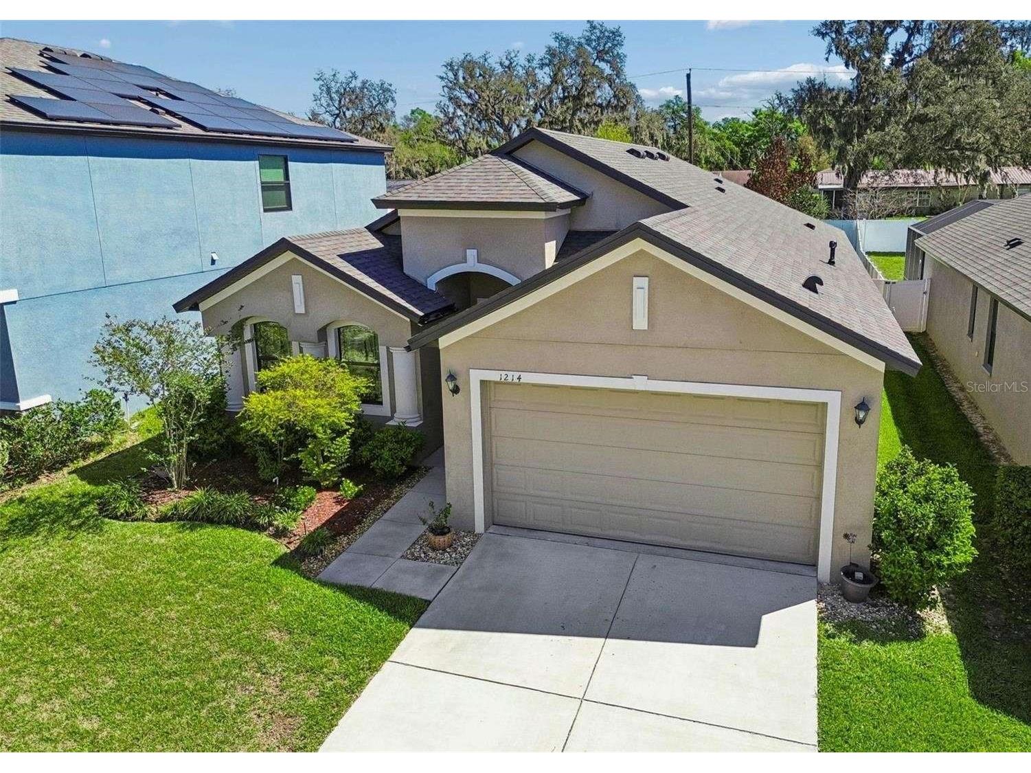 1214 Florablu Drive Seffner FL 33584 W7887502 image3