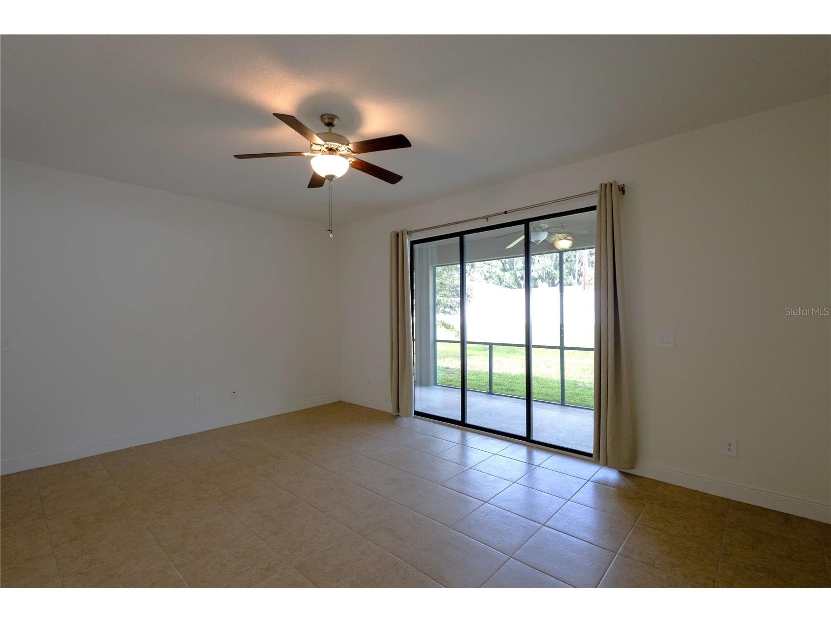1214 Florablu Drive Seffner FL 33584 W7887502 image32